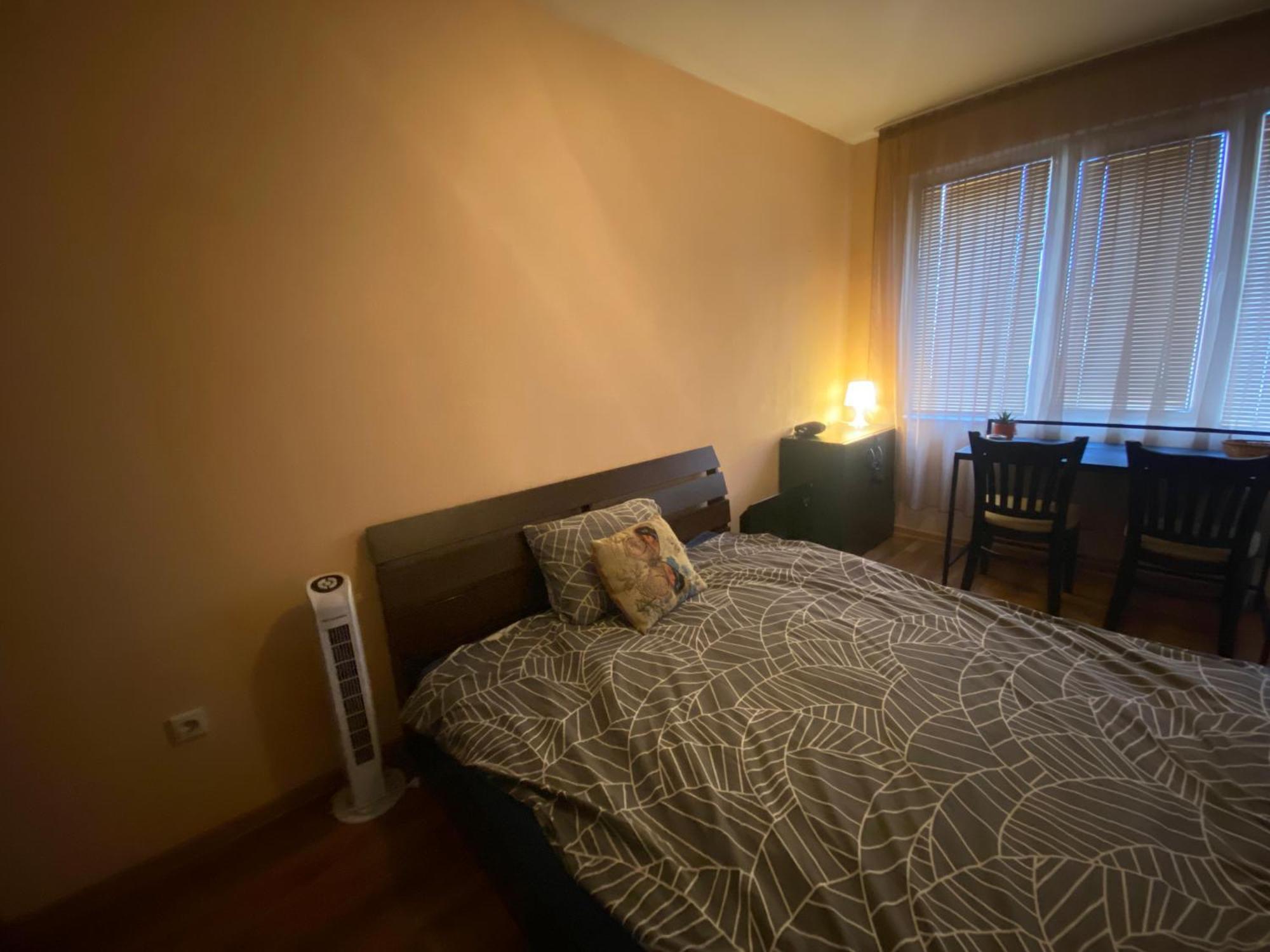 Appartement Cosy Private In Center Price